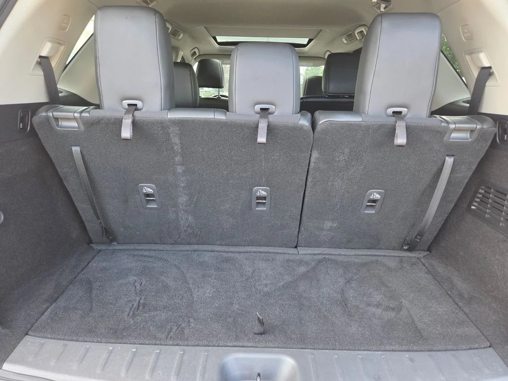 Certified Used 2023 Red Nissan SL image 29