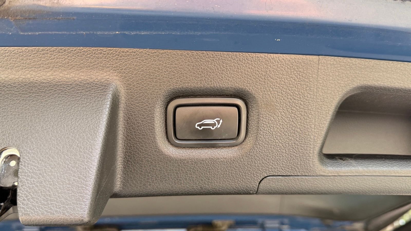 Used 2023 Stormy Blue Hyundai Calligraphy image 17