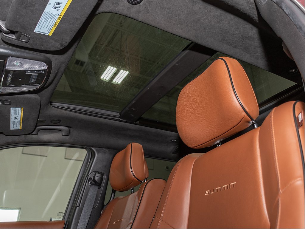 2020 Jeep Grand Cherokee Summit - Photo 11