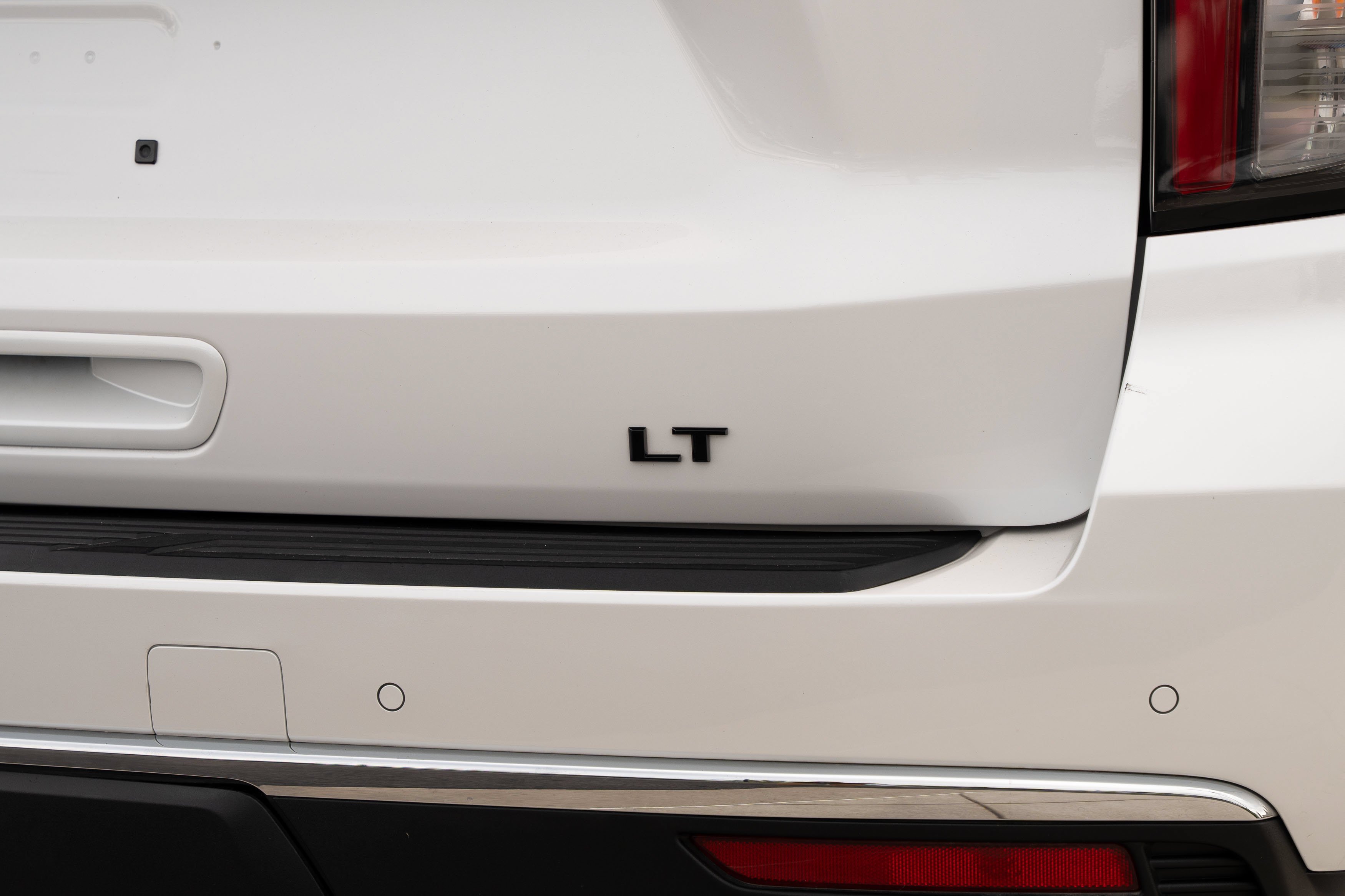 Used 2022 Iridescent Pearl Tricoat Chevrolet LT image 33
