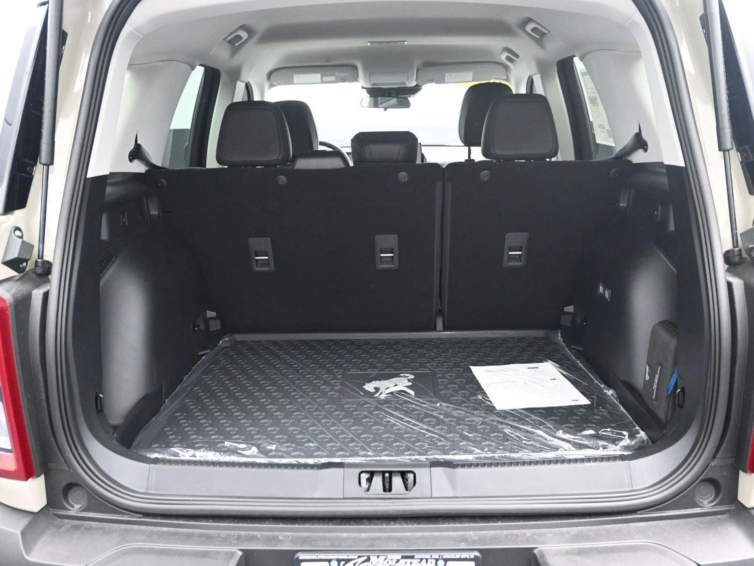 New 2025 Desert Sand Ford Big Bend® image 13