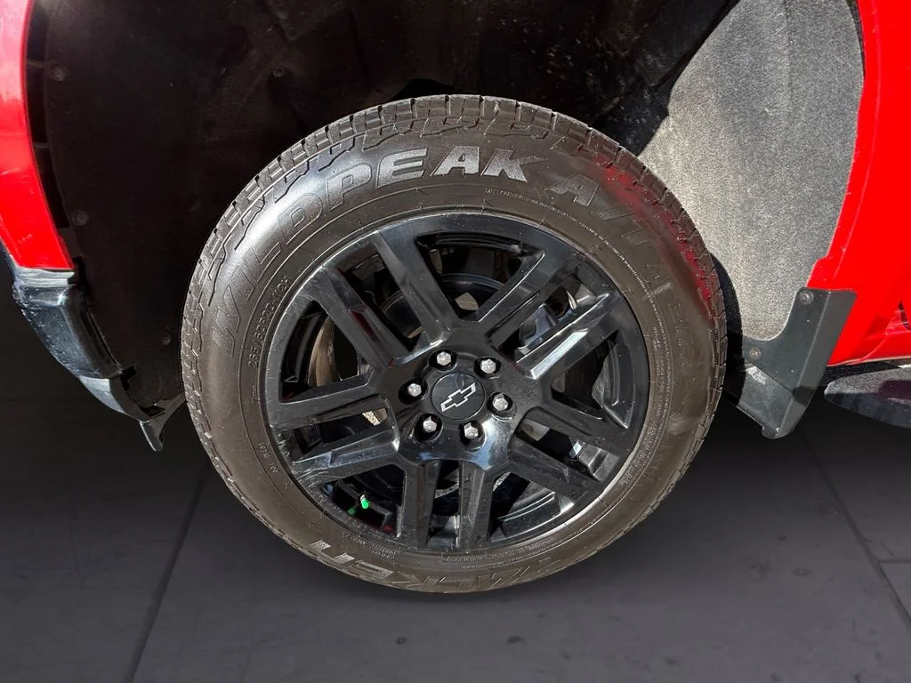 Used 2022 Red Chevrolet LT Trail Boss image 9