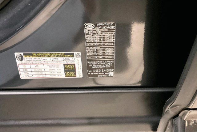 Used 2025 Gray Land Rover Dynamic SE image 24