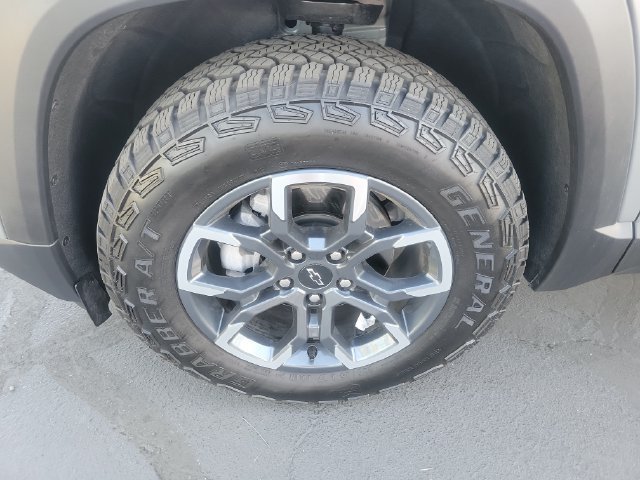 Used 2026 Sterling Gray Metallic Chevrolet ACTIV image 31