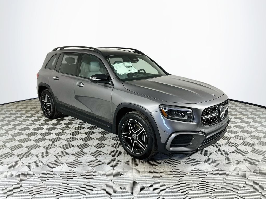 Certified Used 2026  Mercedes-Benz GLB 250 image 1