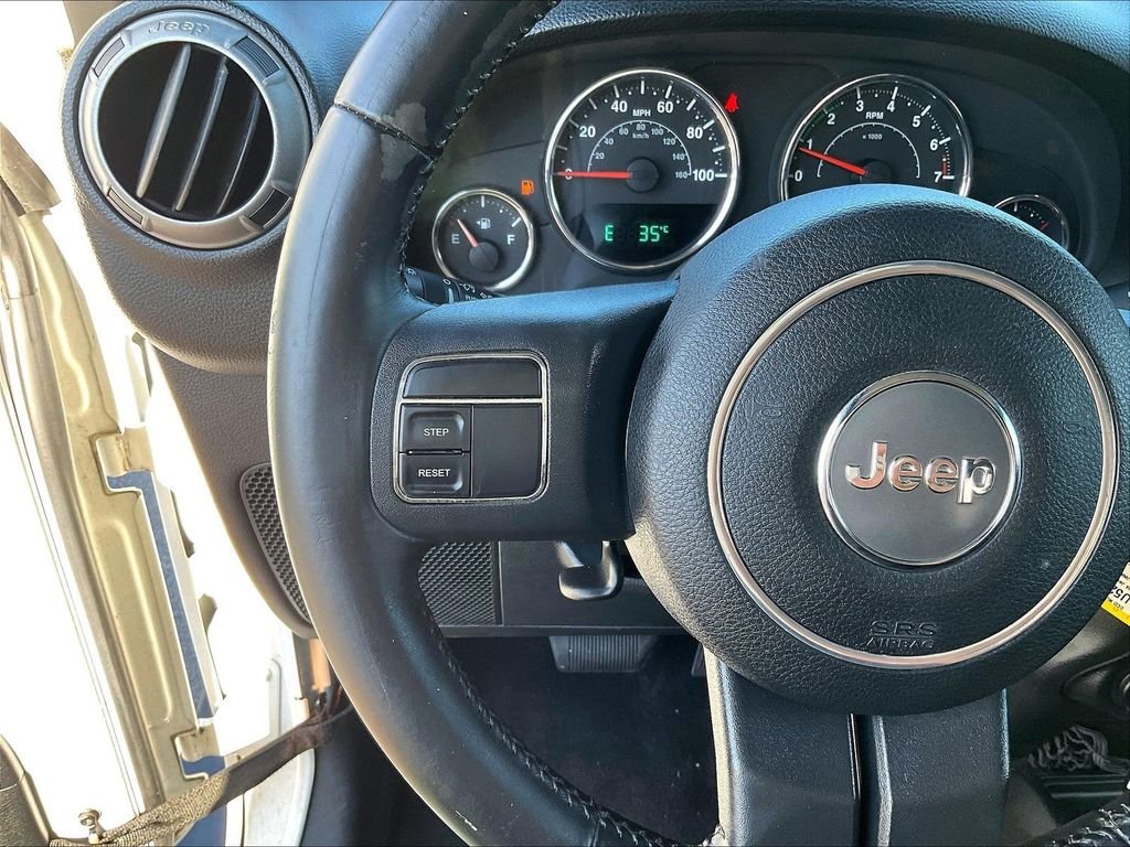Used 2014 White Jeep Sport image 21
