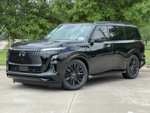 New 2026 INFINITI QX80 Luxe 2WD