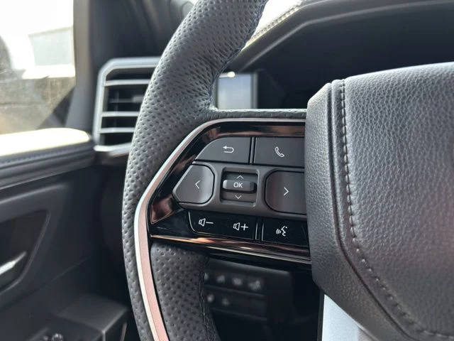 New 2026 Wind Chill Pearl <sup>1</sup> Toyota Tundra Platinum image 36
