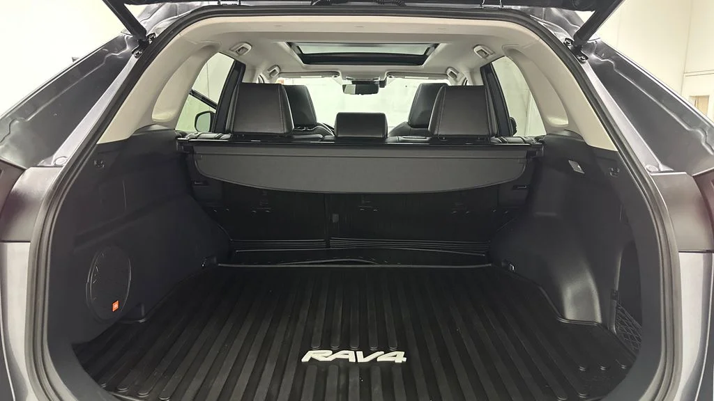 Used 2020 Gray Toyota Limited image 13