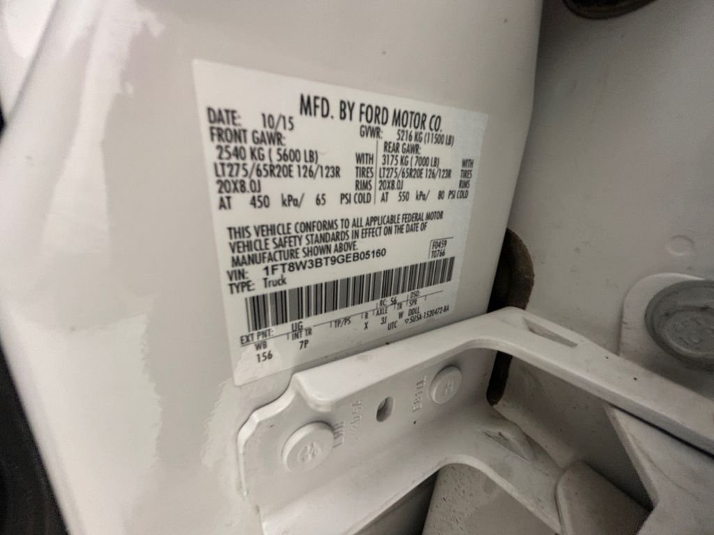 Used 2016 White Ford Platinum image 20