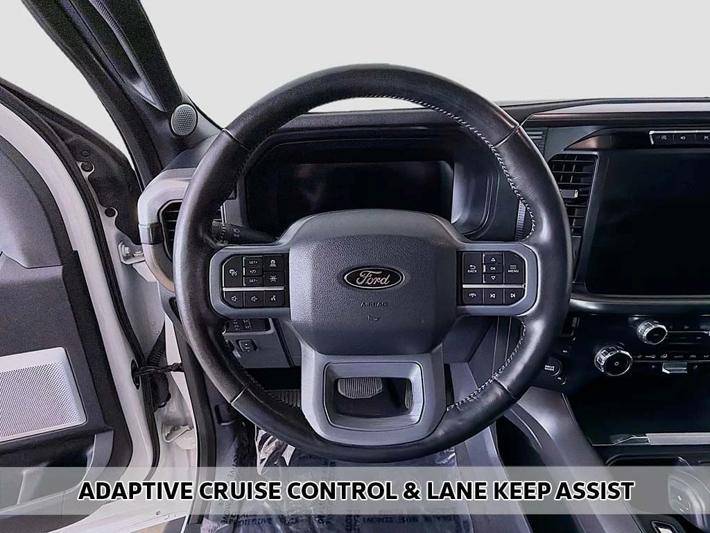 Used 2024 Star White Ford Lariat image 7