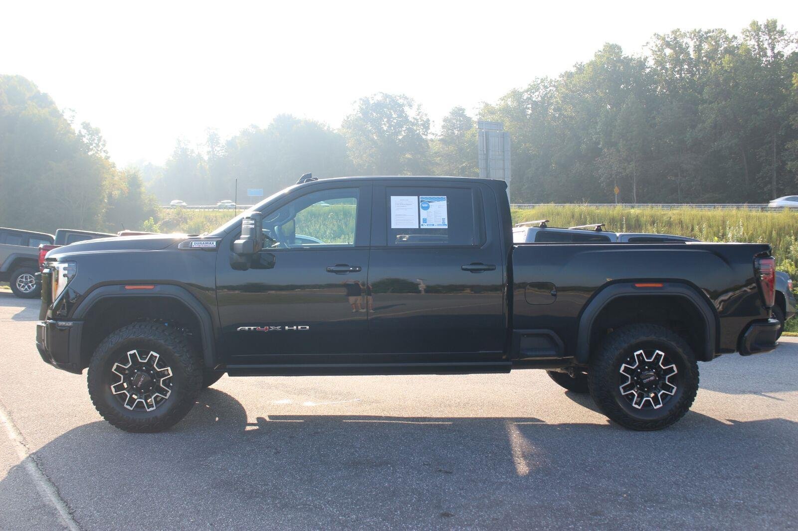 Used 2026 Onyx Black GMC AT4X image 4