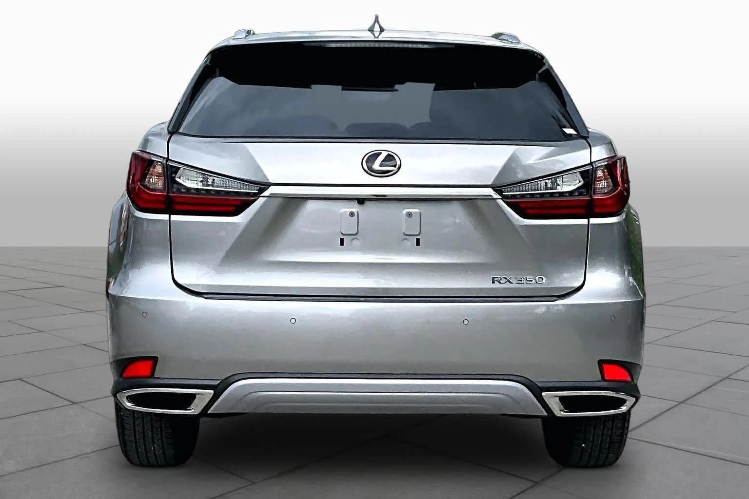 Used 2020 Atomic Silver Lexus  image 8