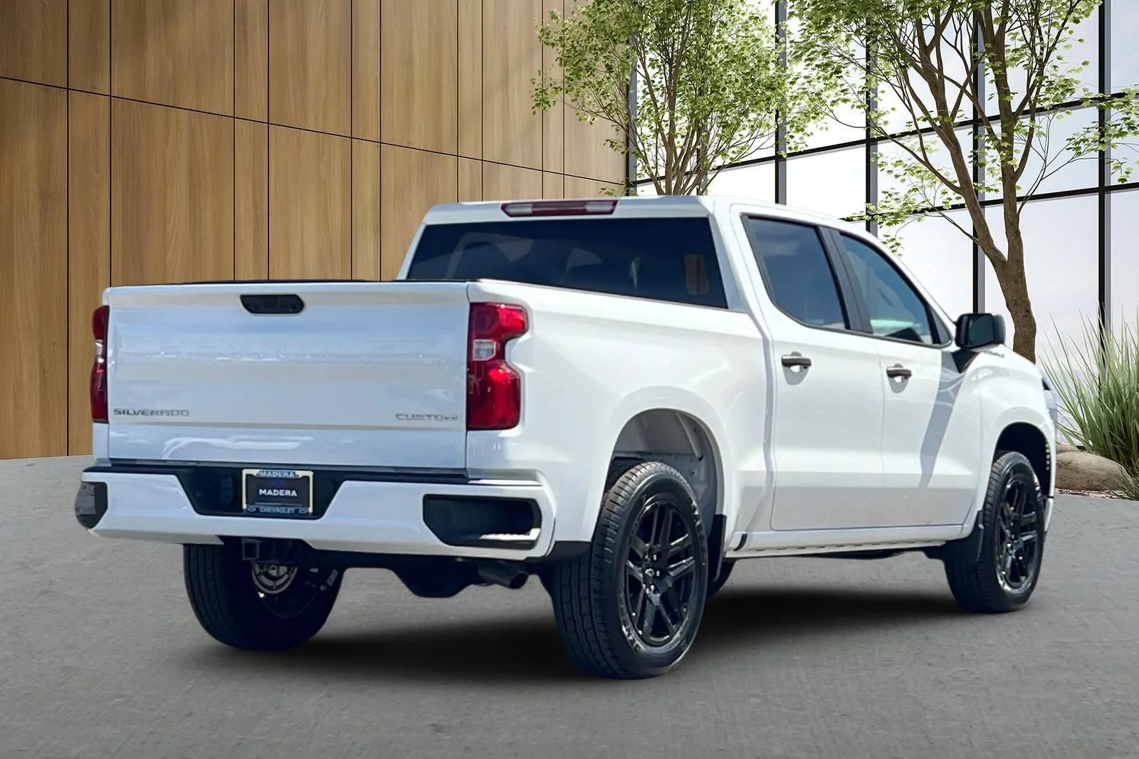 New 2026 Summit White Chevrolet Custom image 4