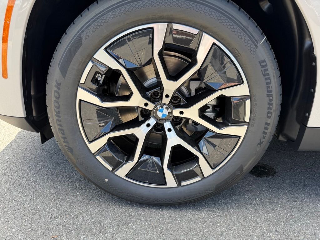 New 2026 Dune Grey Metallic BMW 30 xDrive image 6