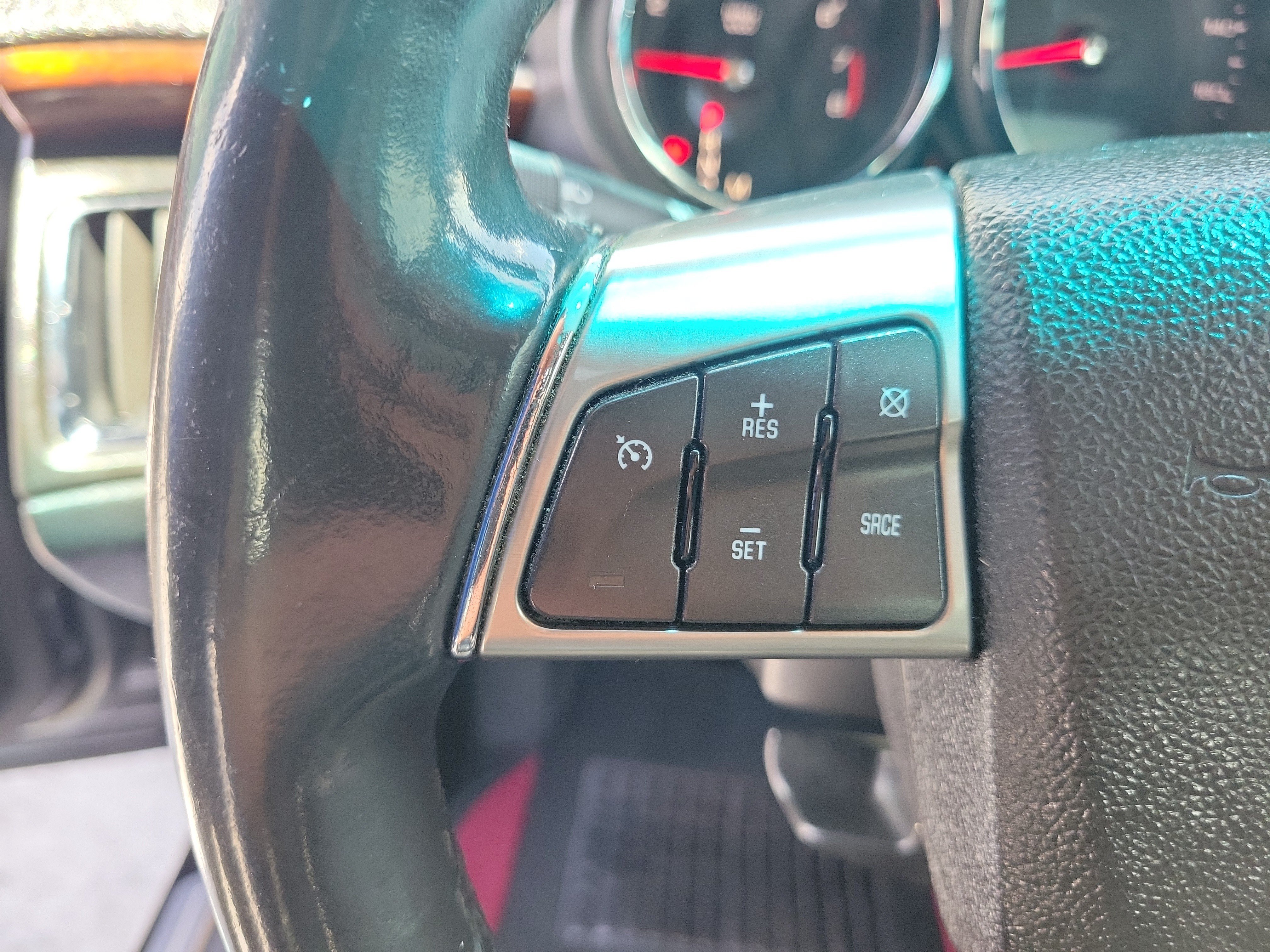 Used 2009 Black Ice Cadillac RWD w/1SA image 25