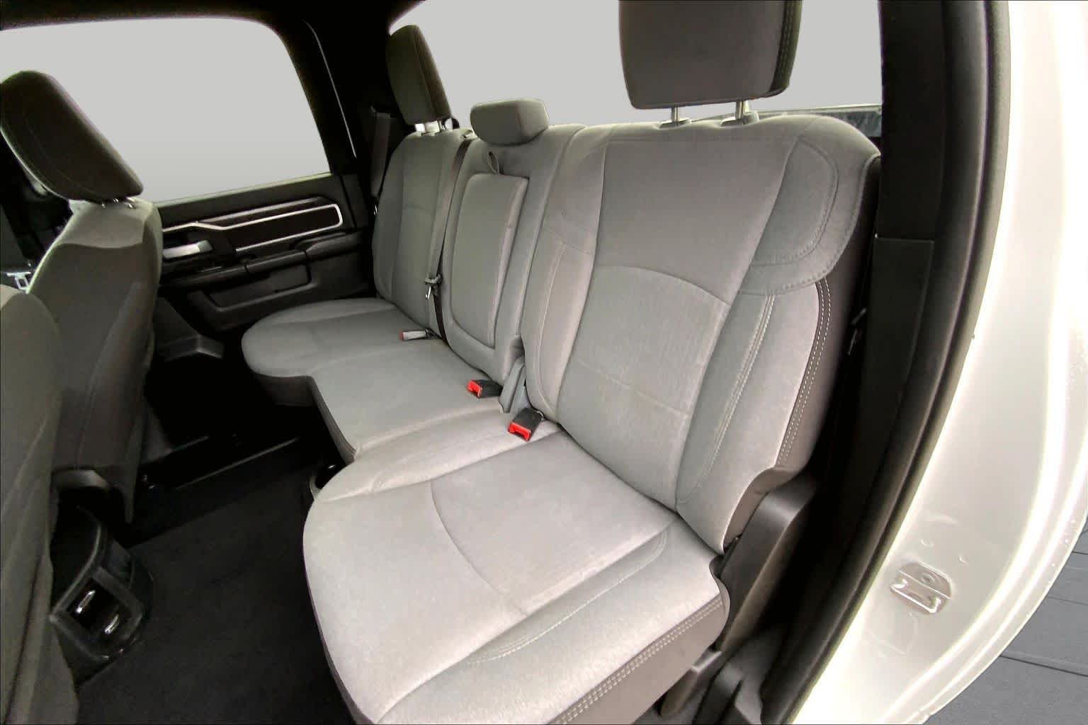 Used 2024 Bright White Clearcoat Ram Big Horn image 20