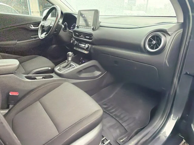 Used 2022 Thunder Gray Hyundai SEL image 9
