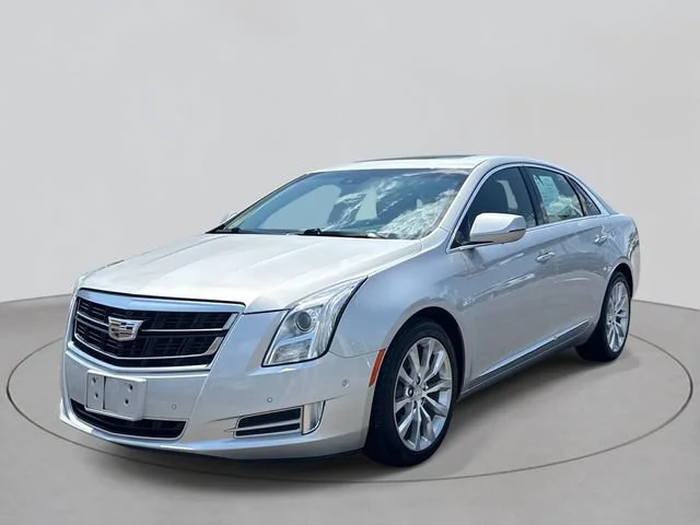2016 Cadillac XTS 3.6L FWD Luxury Collection's photo