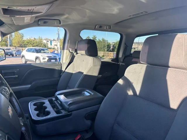 Used 2018 White Chevrolet LT image 10