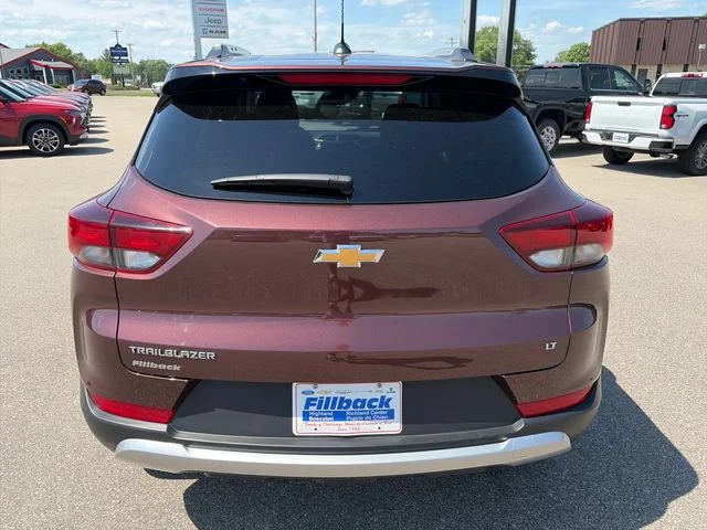 Used 2023 Red Chevrolet LT image 6