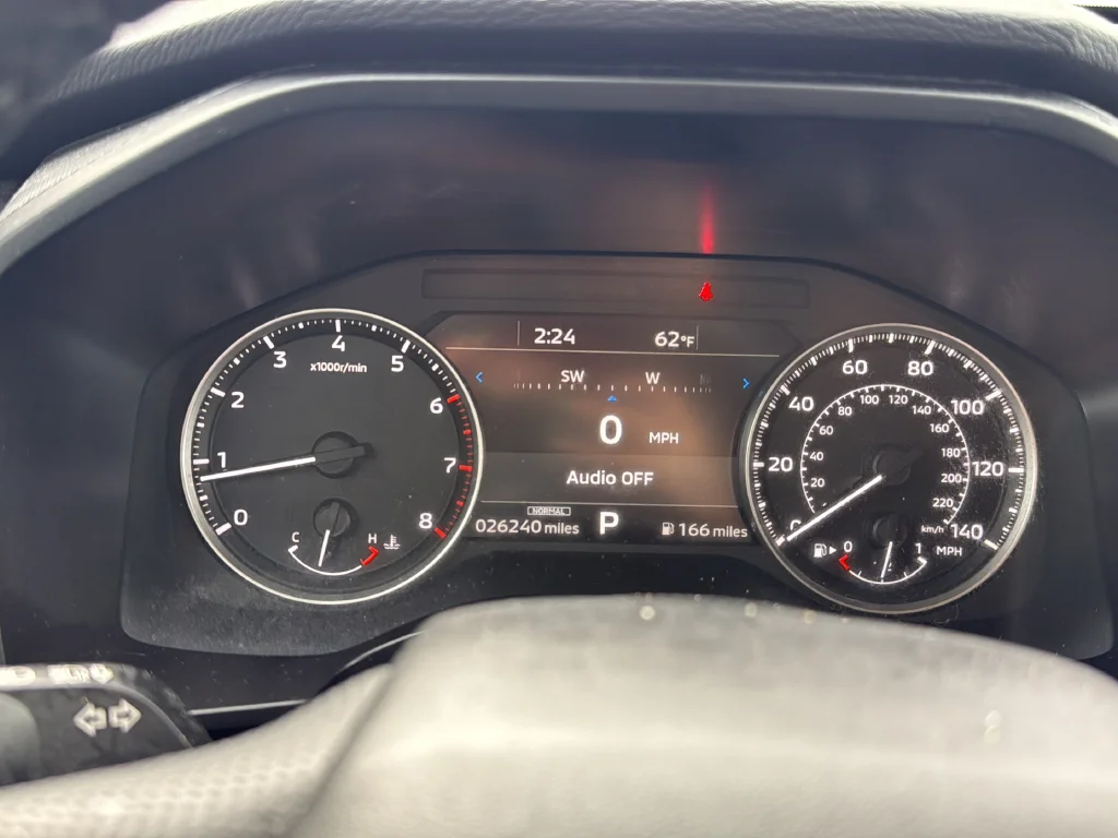 Used 2024 Blue Mitsubishi SE image 23