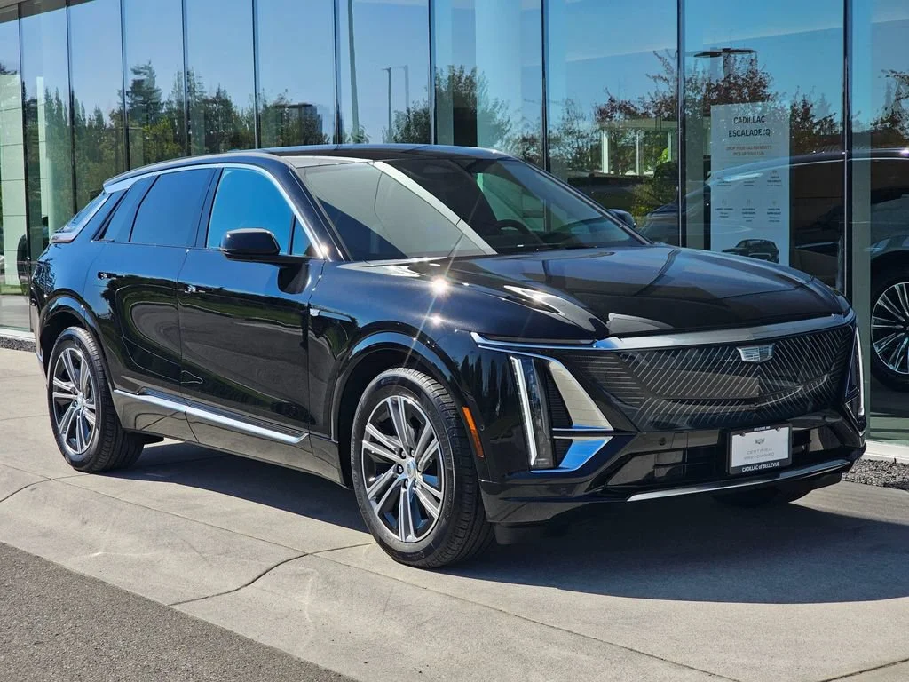 Certified Used 2026 Stellar Black Metallic Cadillac Luxury image 7