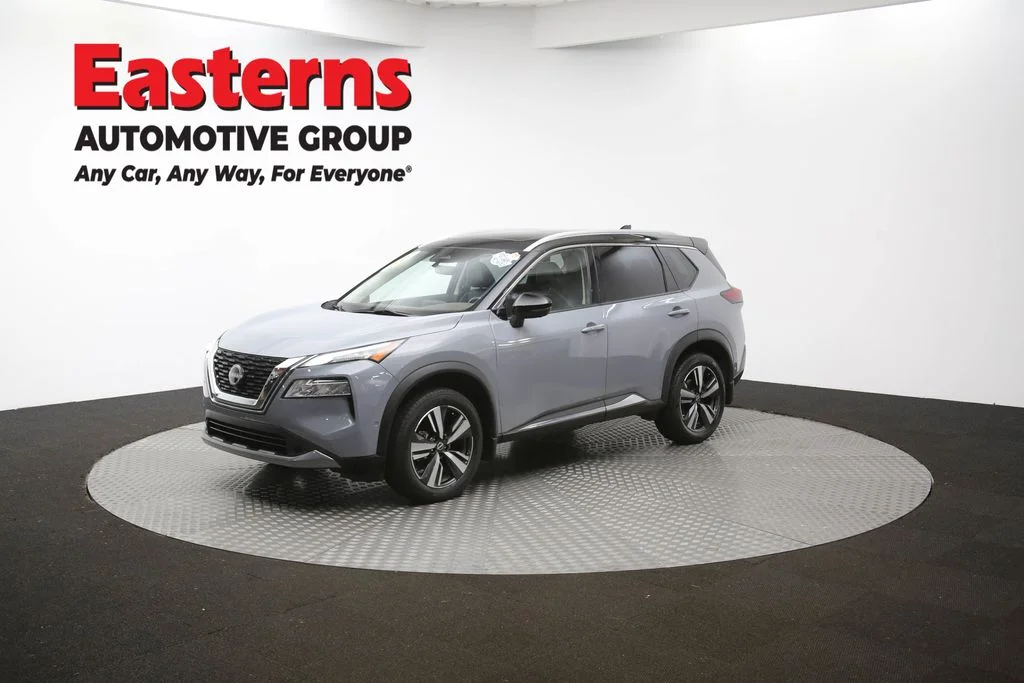 Used 2023 Gray Nissan SL image 58
