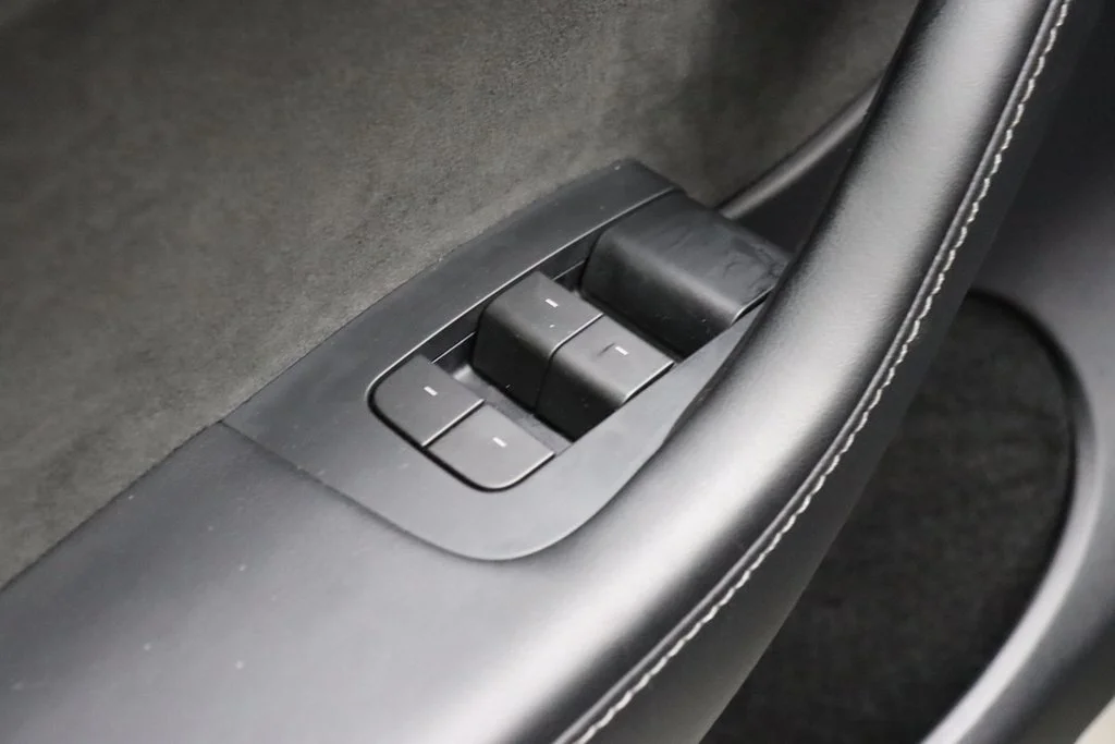Used 2023 Solid Black Tesla Long Range image 25