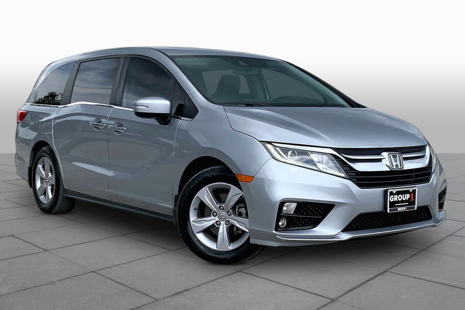 Used 2019 Lunar Silver Metallic Honda EX-L w/Navi/RES image 3