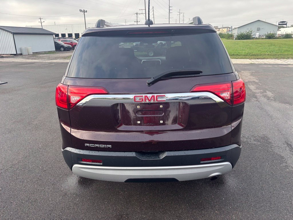 Used 2017 Black Cherry Metallic GMC SLE-2 image 5