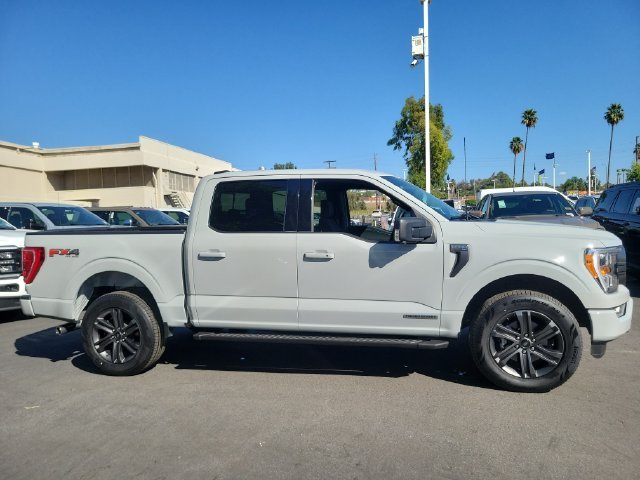 Certified Used 2023 Avalanche Ford XLT image 37