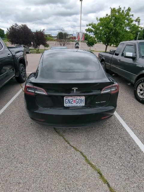 Used 2019 Black Tesla Long Range image 6