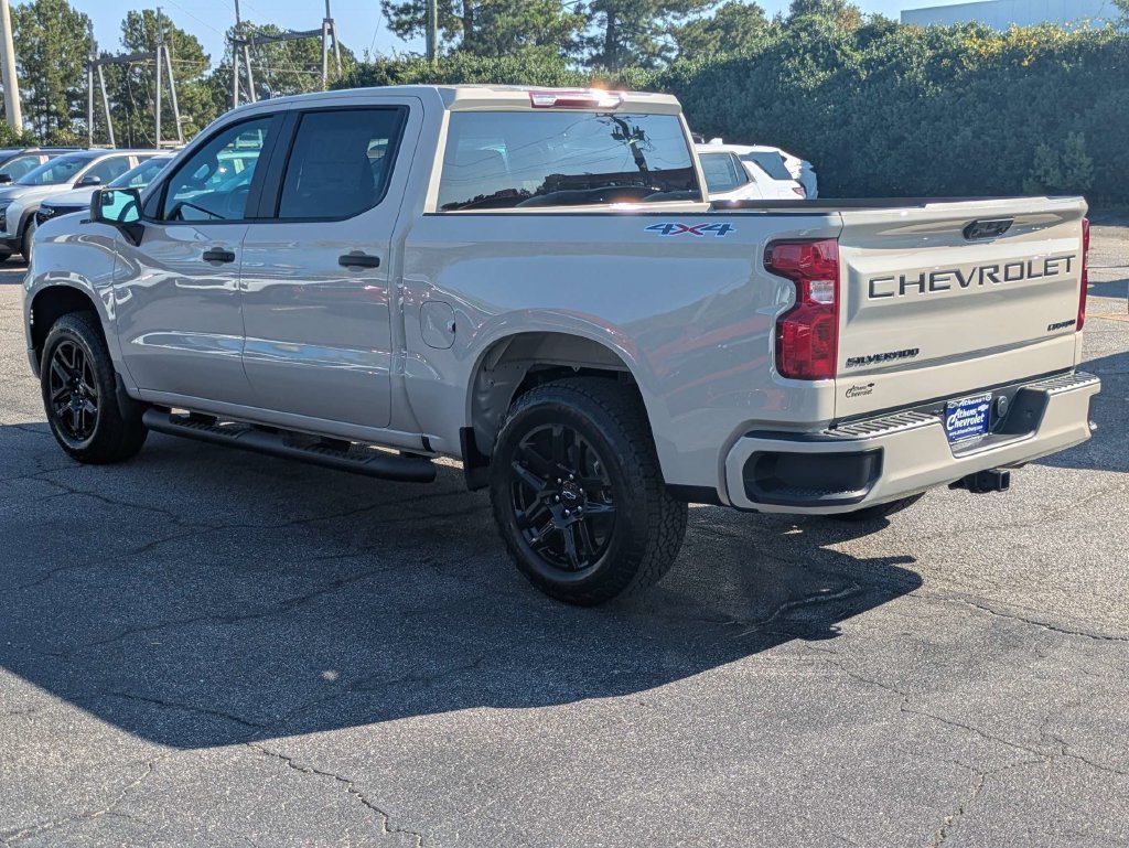 2026 Chevrolet Silverado 1500 Custom - Photo 6