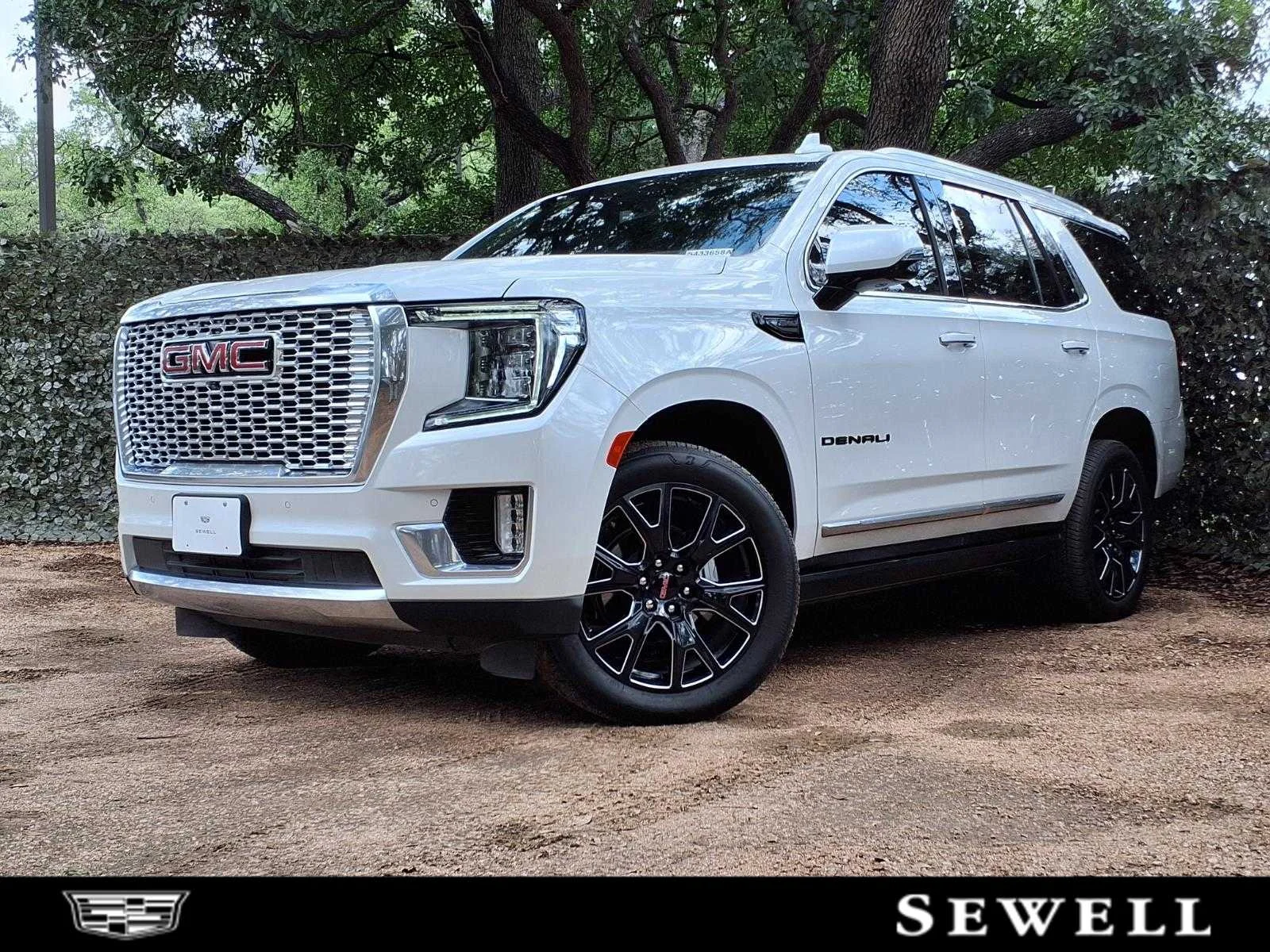 2023 GMC Yukon 4WD Denali's photo
