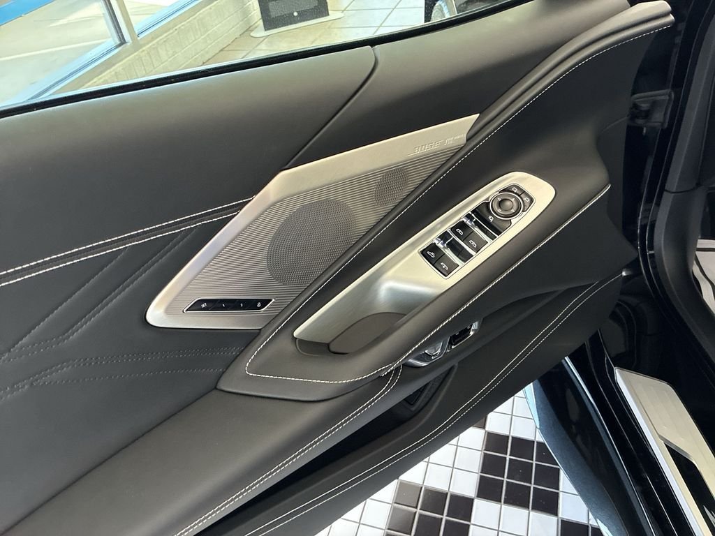 Used 2025 Black Chevrolet Z06 image 13