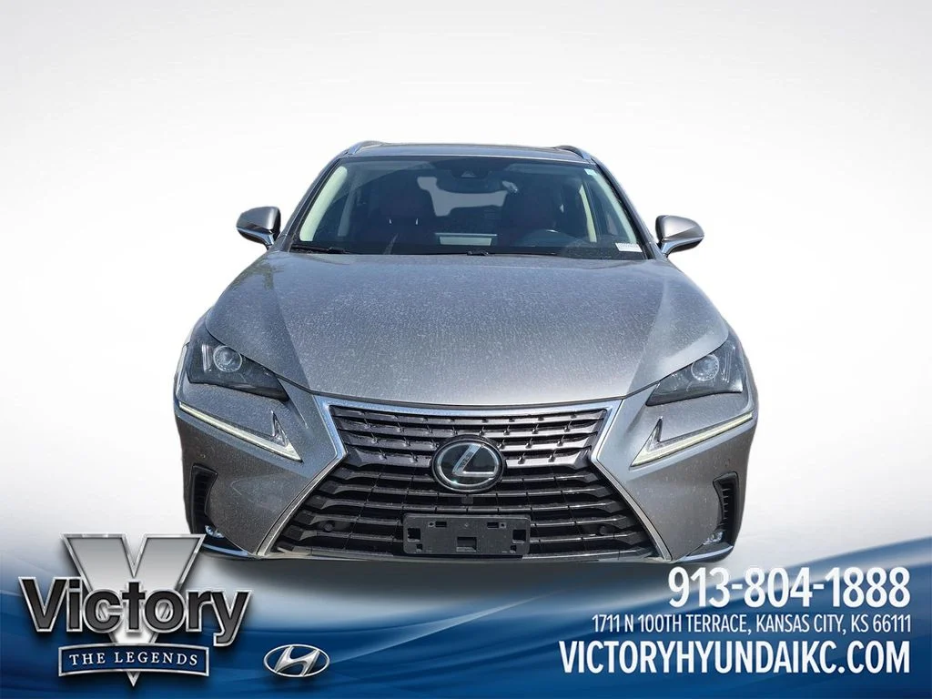 Used 2022 Gray Lexus 350L image 8