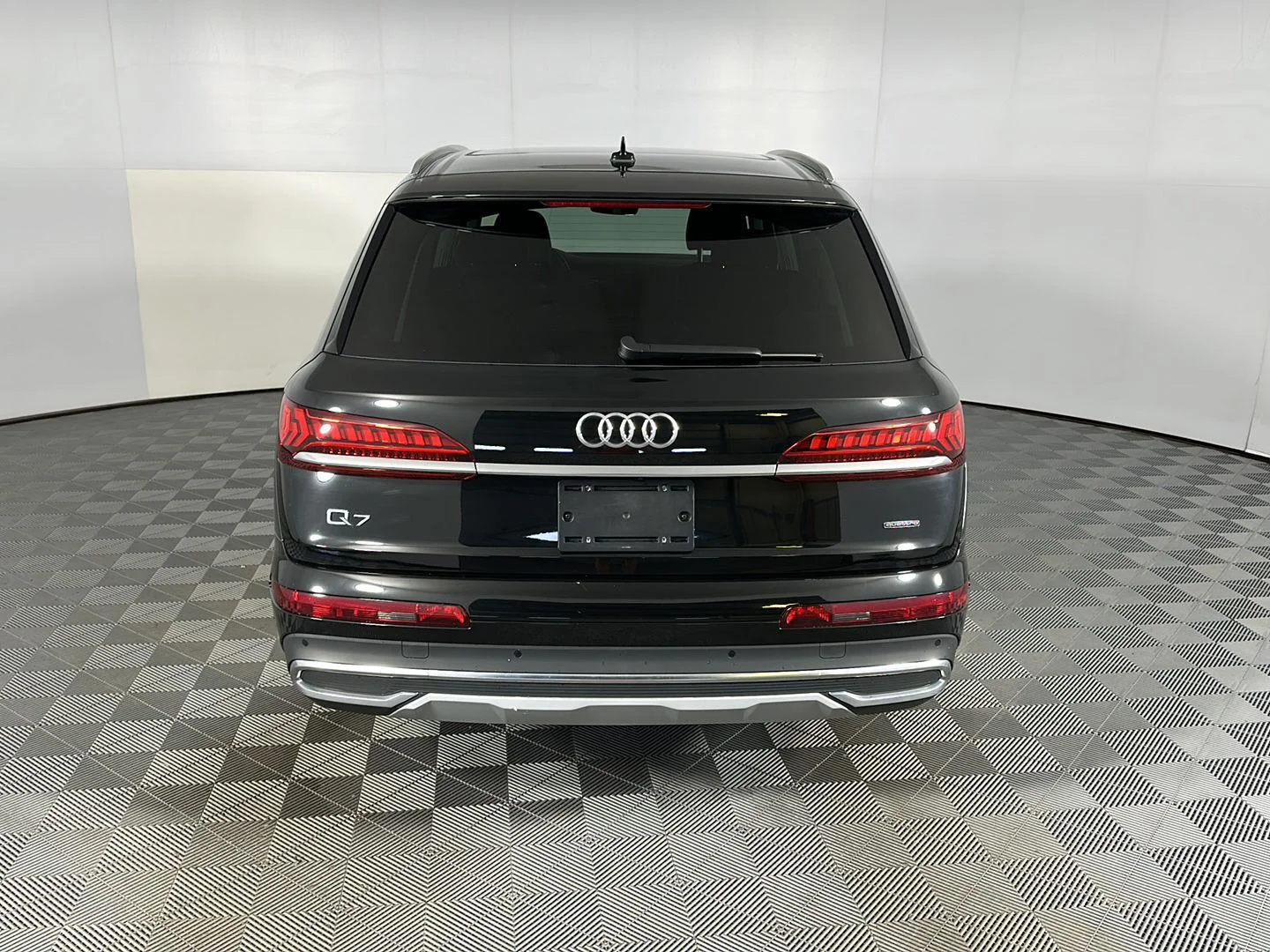 Used 2023 Mythos Black Metallic Audi Premium image 9