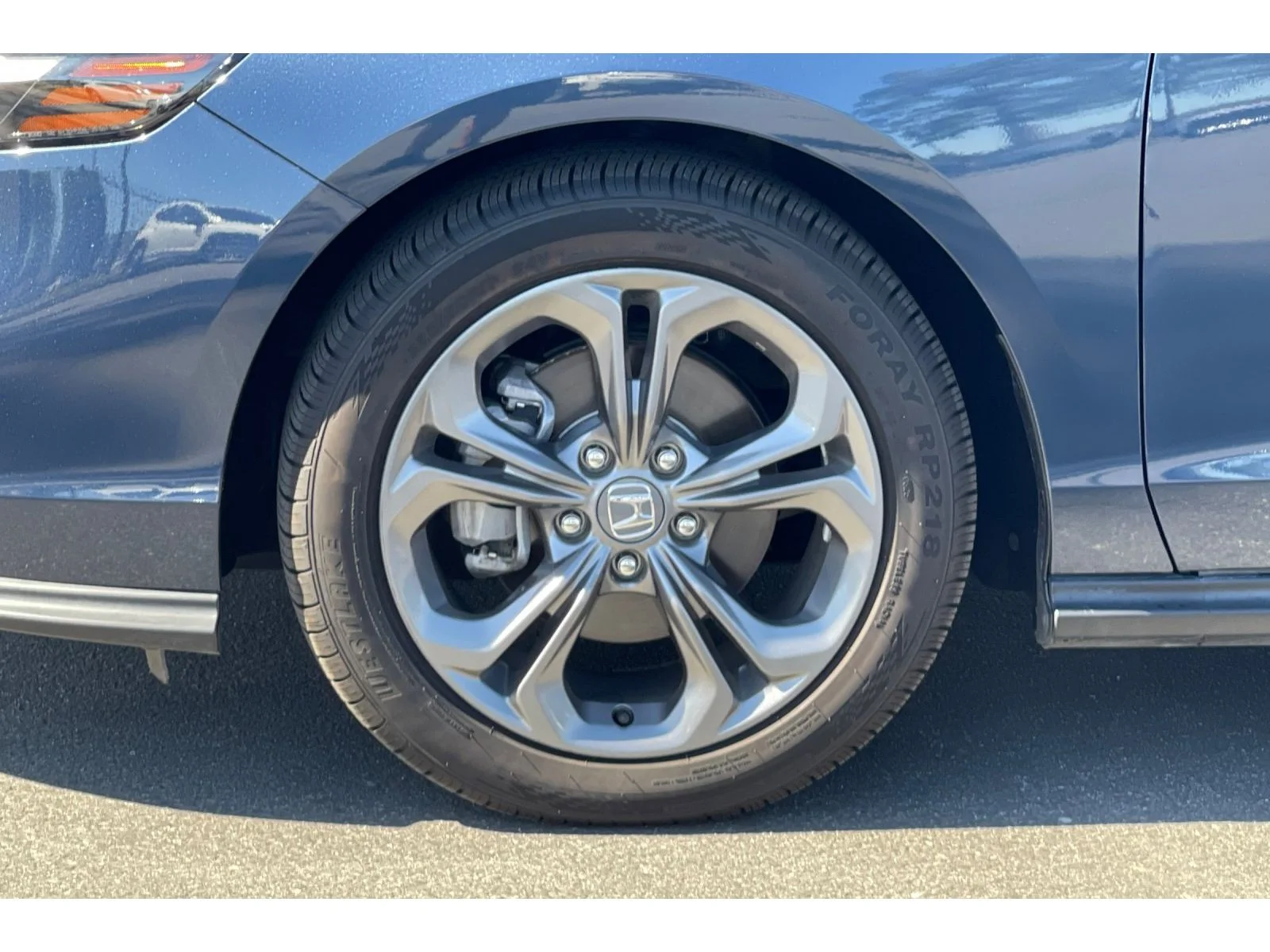 Used 2024 Canyon River Blue Metallic Honda EX image 39