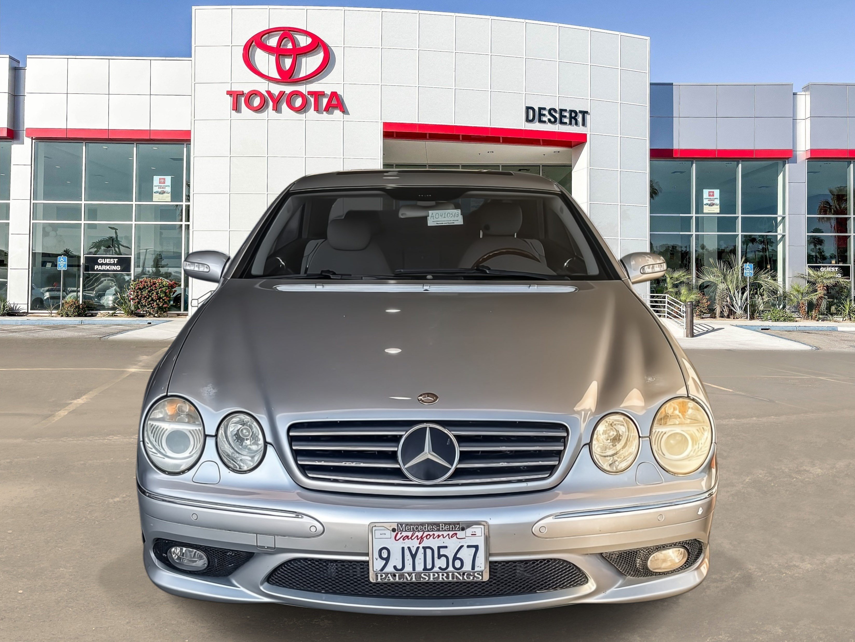 Used 2004  Mercedes-Benz CL 500 image 2