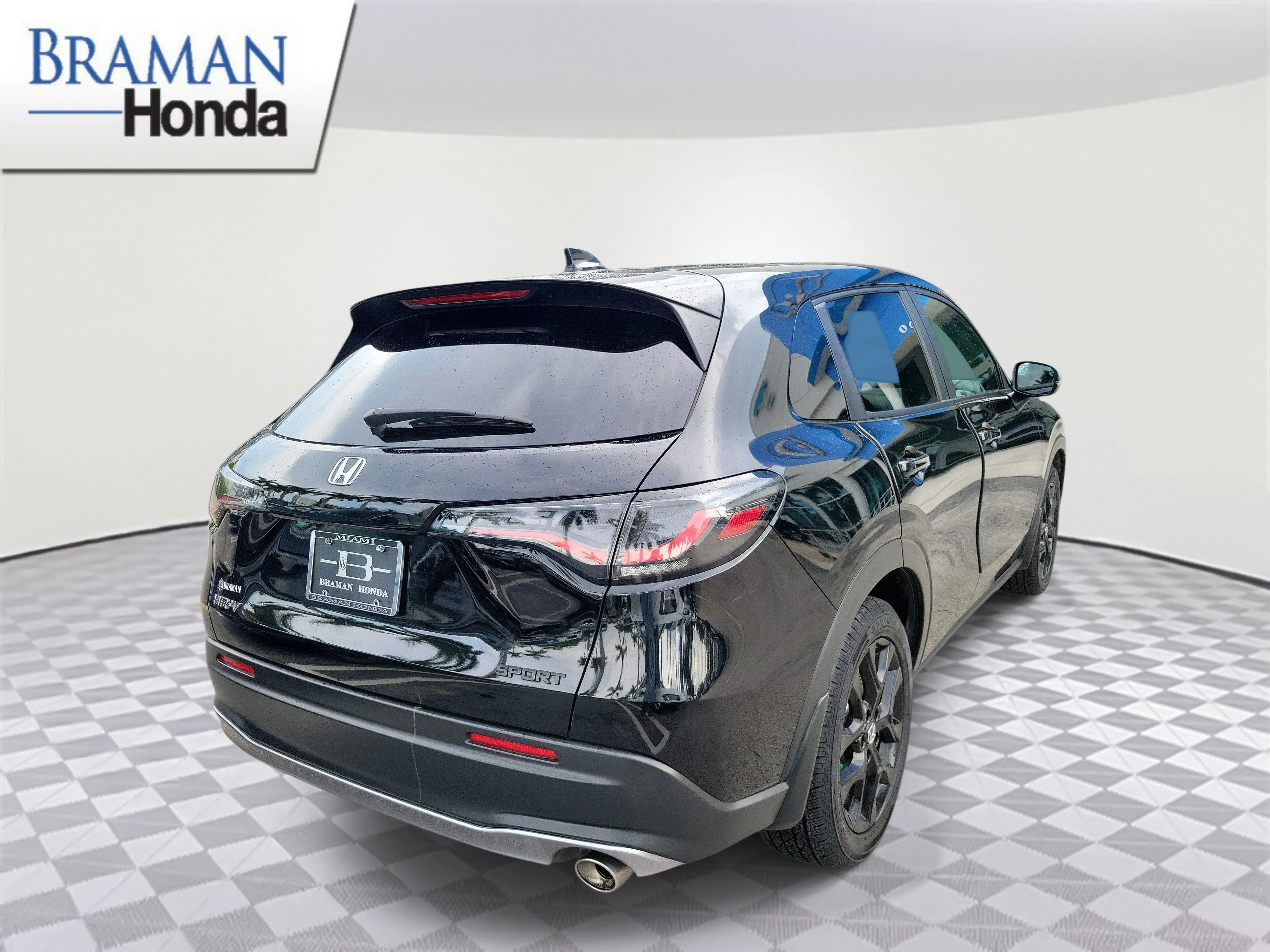 2025 Honda HR-V Sport - Photo 3