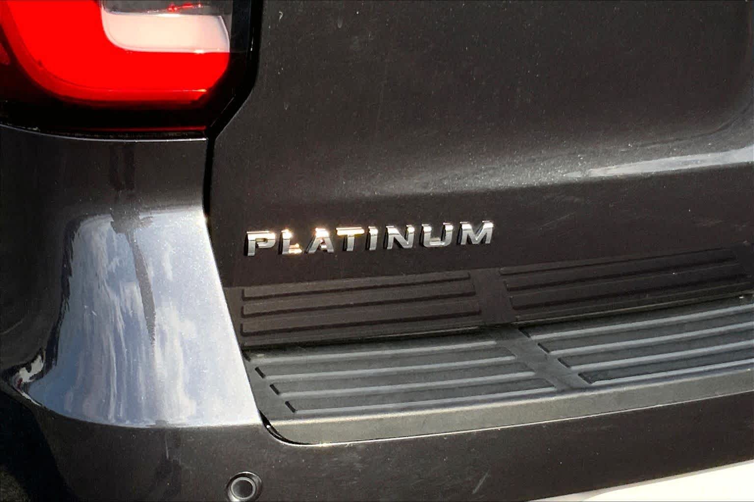 Used 2023 Dark Matter Metallic Ford Platinum image 10