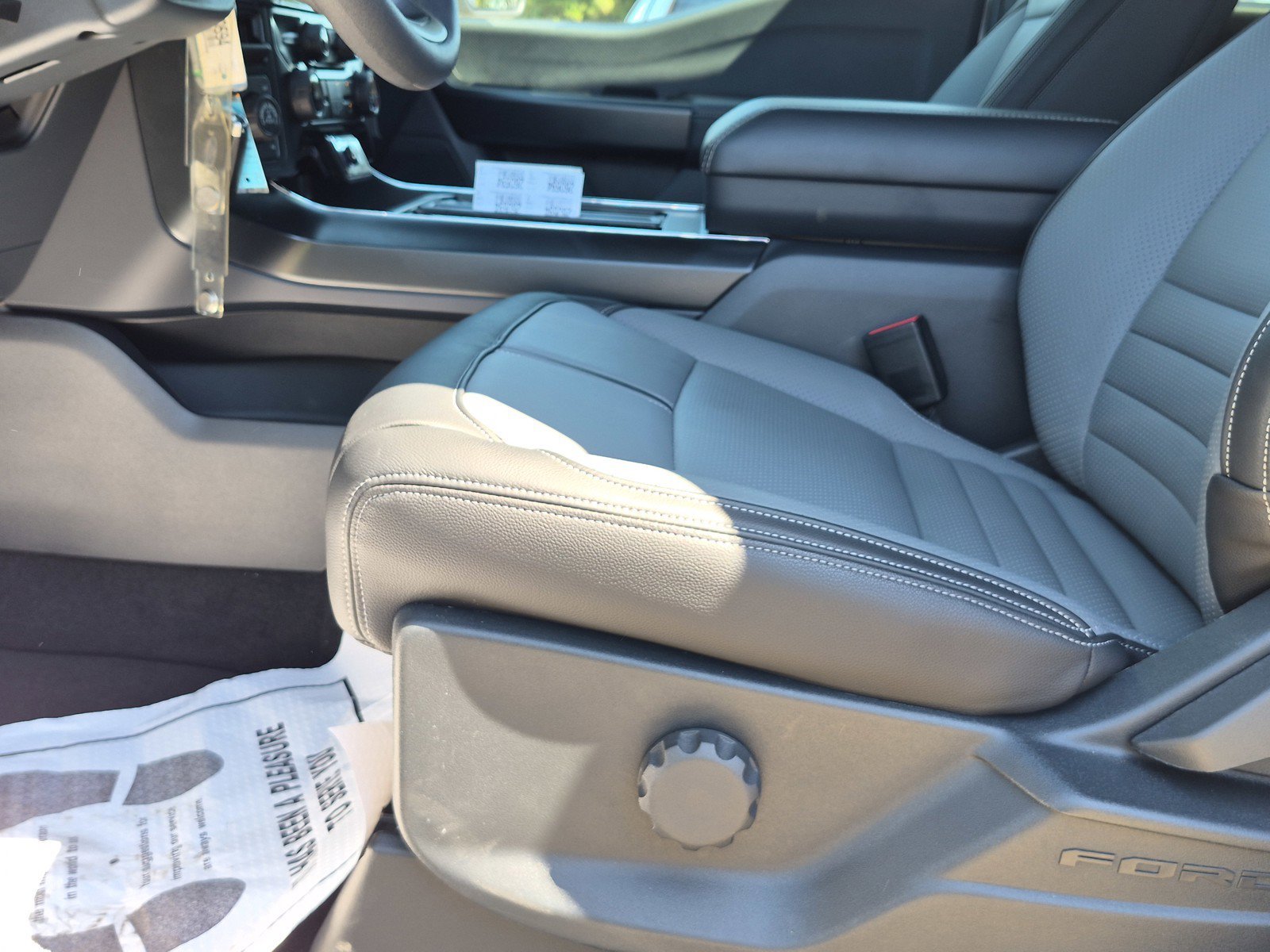 New 2026 Oxford White Ford STX® image 22