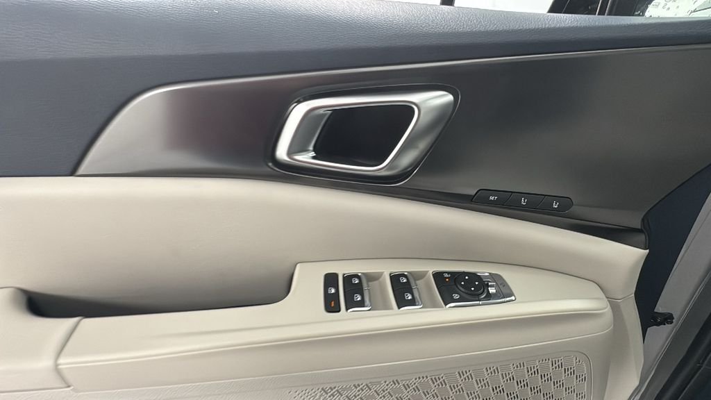 2026 Kia Carnival SX Prestige - Photo 21