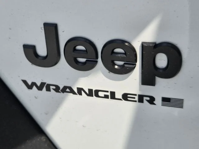 New 2026 Bright White Clear-Coat Exterior Paint Jeep Sport image 34