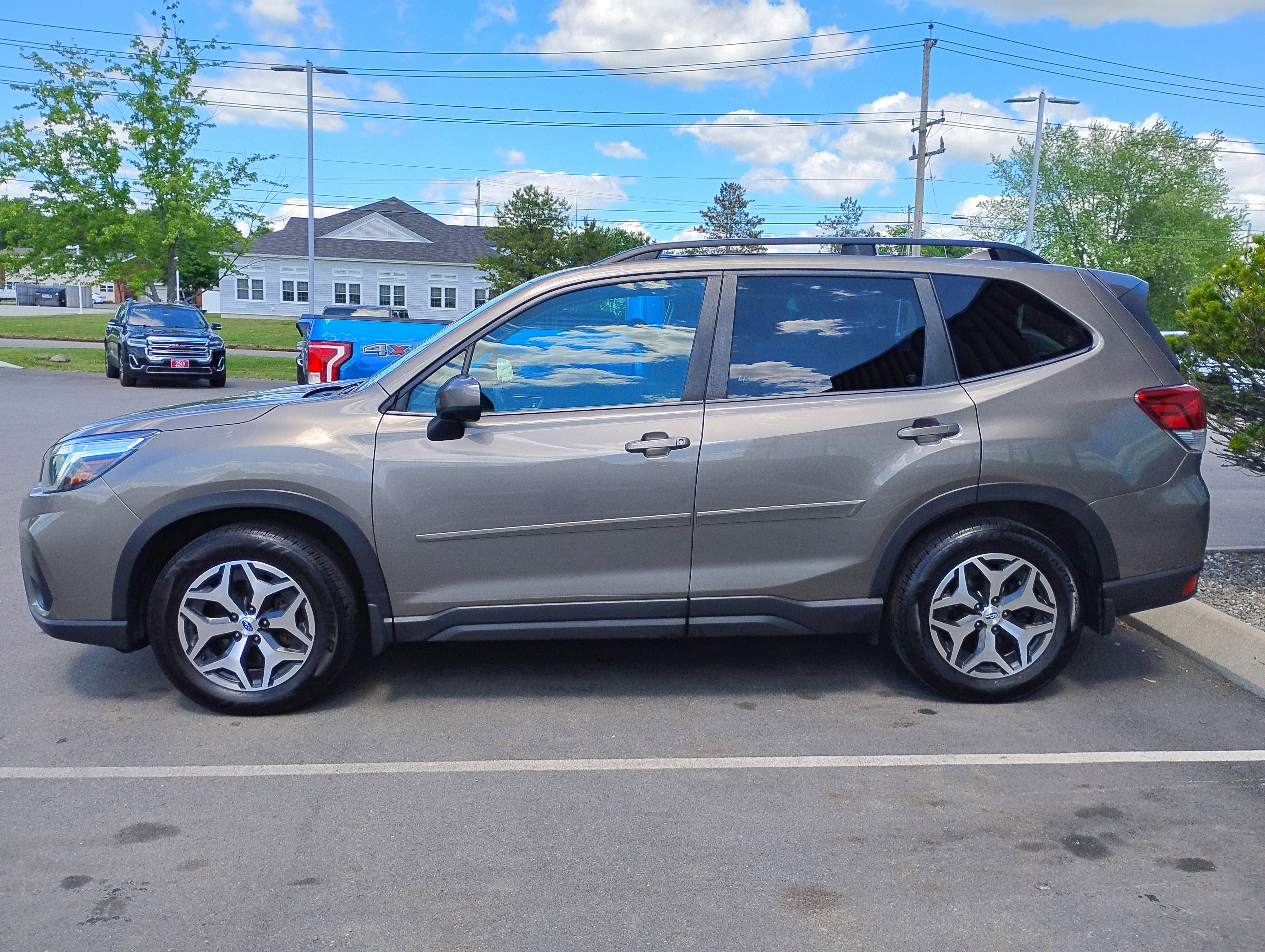 Used 2019 Sepia Bronze Metallic Subaru Premium image 3