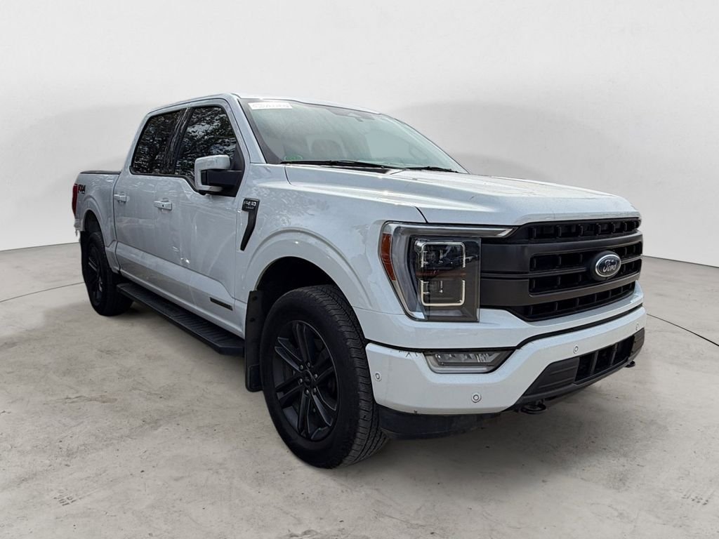 Used 2022 White Ford Lariat image 3