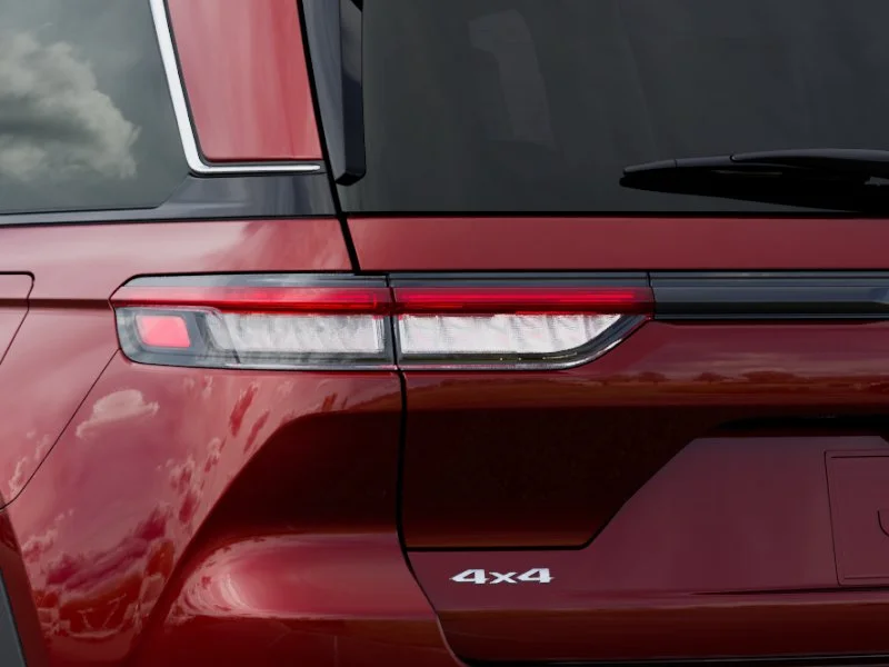 New 2026 Velvet Red Pearl-Coat Exterior Paint Jeep Limited image 40
