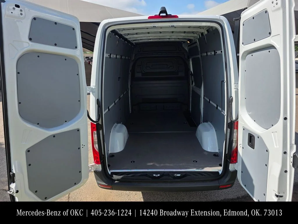 New 2026 White Mercedes-Benz Cargo 144 WB image 4