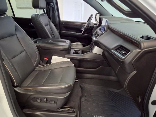 Used 2021 SUMMIT WHITE Chevrolet Premier image 19